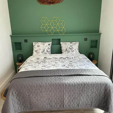 Casa Sophie וילה לצ'י